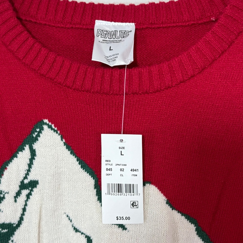 NWT Peanuts Snoopy Skiing Sweater Mens Large Red White New Mountain Graphic - Picture 3 of 6